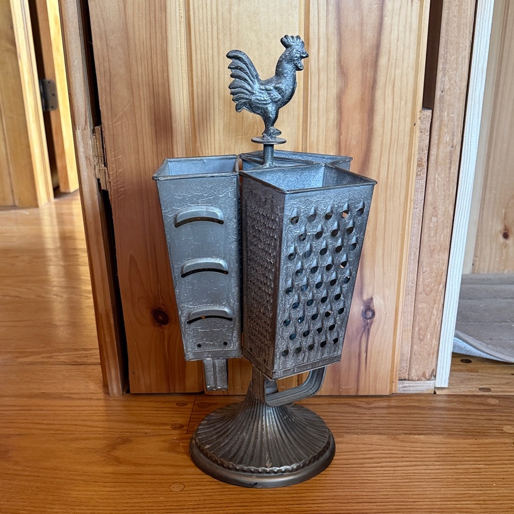 Vintage looking Metal Grater Stand with Rooster Finial